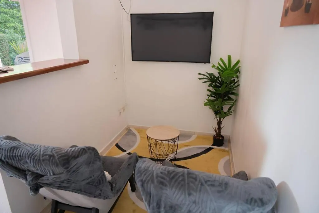 Cosy Bas De Villa 勒拉芒坦 公寓