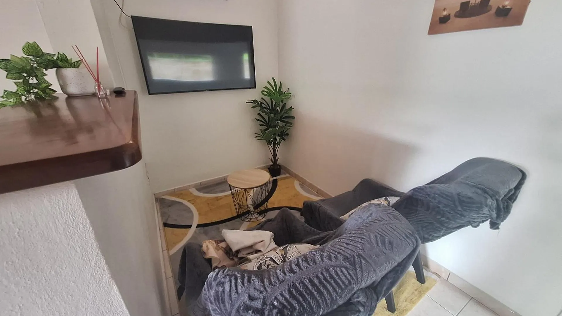 Cosy Bas De Villa 勒拉芒坦